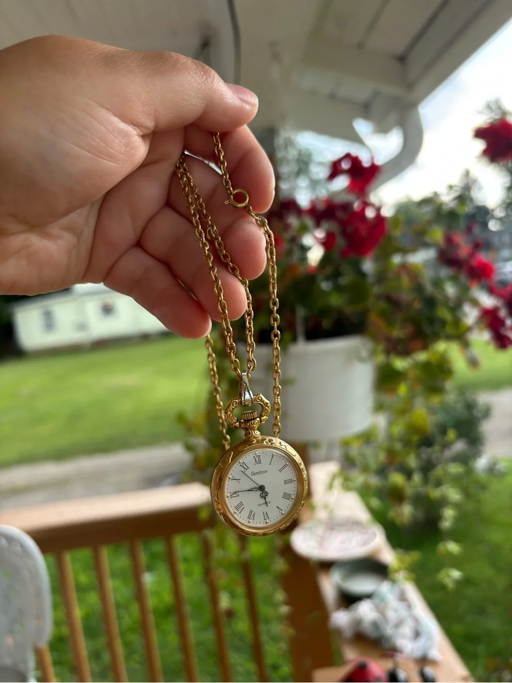 N/A vintage gold